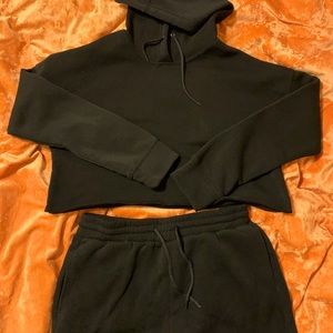 Cropped hoodie set